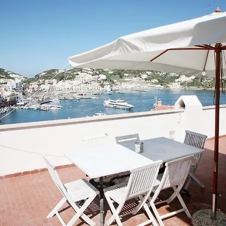 Marbnb Centro Porto Cupola Apartment Ponza