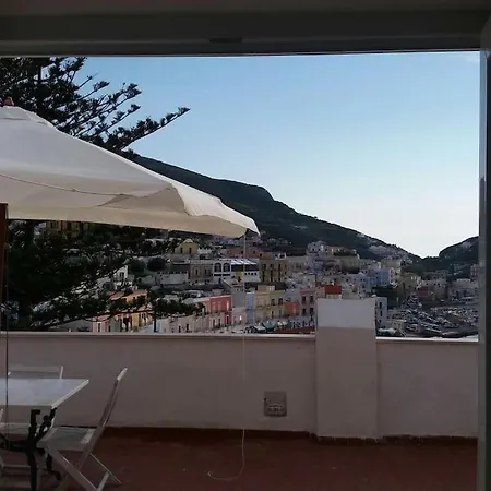 Marbnb Centro Porto Cupola Apartment Ponza